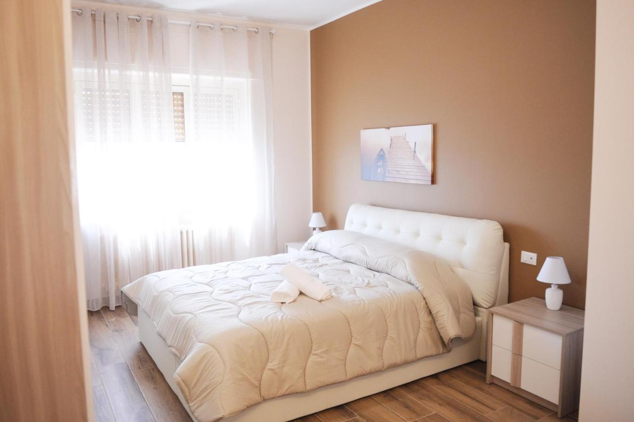 Guesthouse Fino'S Family Monopoli Bagian luar foto